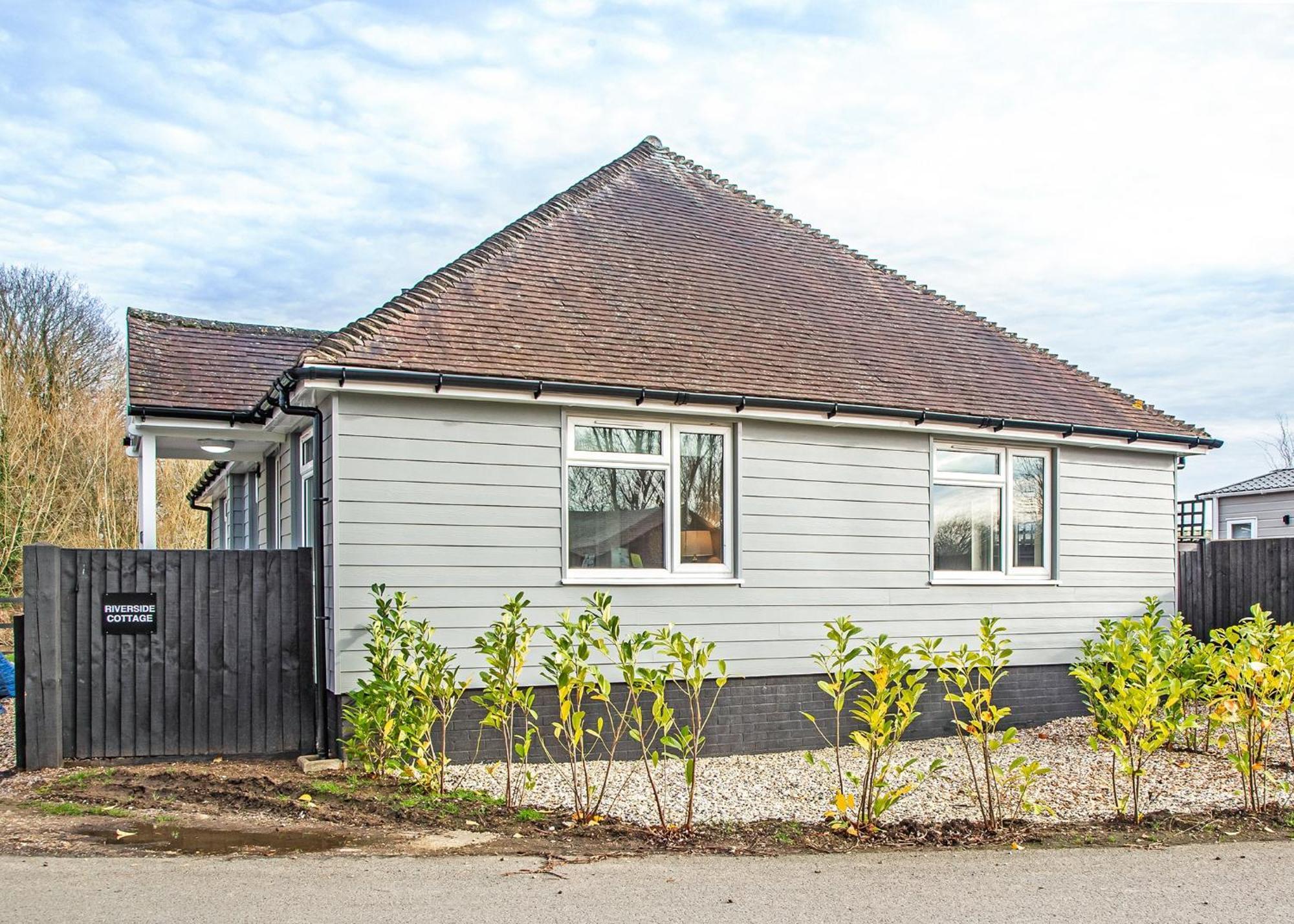 Lee Valley Hotel Hoddesdon Exterior photo